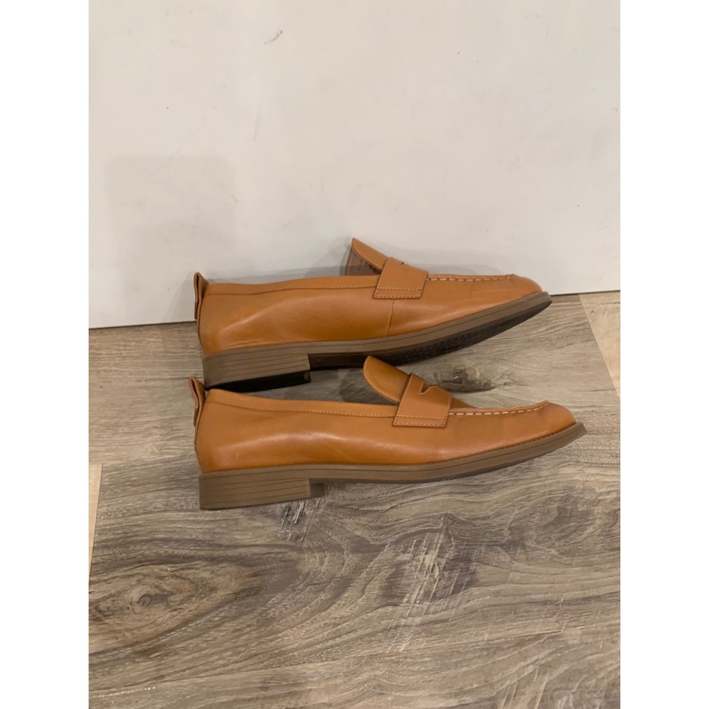 Cole Haan W28189 Penny Loafer 8B Tan Leather Quiet Luxury Classic Womens Shoes - Picture 3 of 9